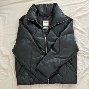 Black Abercrombie & Fitch Puffer Jacket